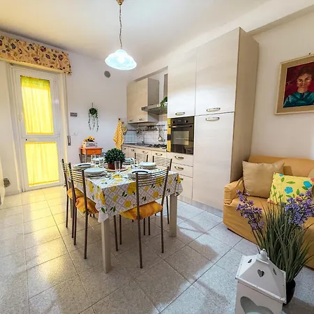 Indianapolis Apartment, 2 Posti Auto Rif A816 *